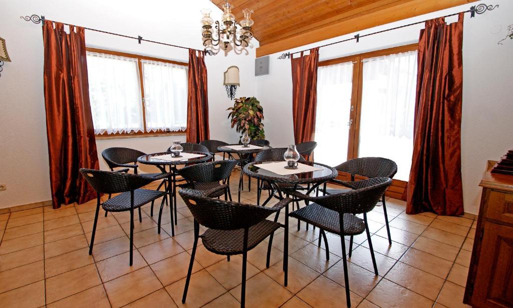 Hotel Alpenblick Schruns Ngoại thất bức ảnh